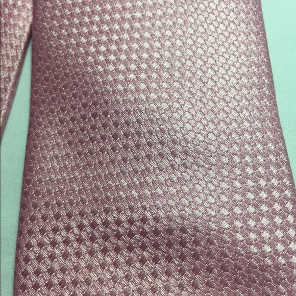 Haines and Bonner 100% silk tie pink - Picture 2 of 7